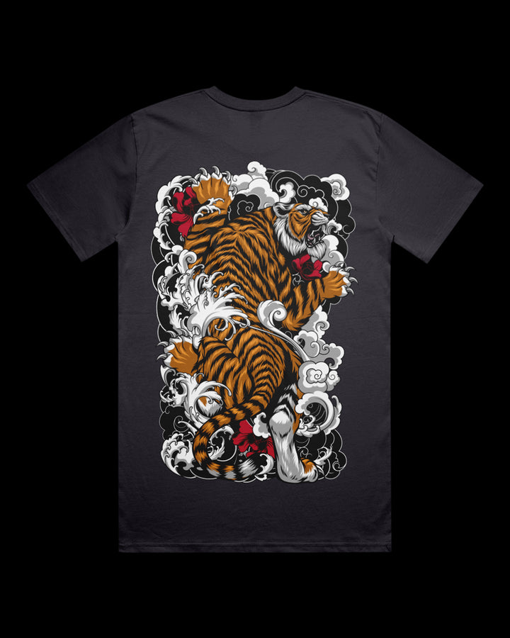 Graphic T-shirt featuring Japanese climbing tiger Irezumi-style artwork.