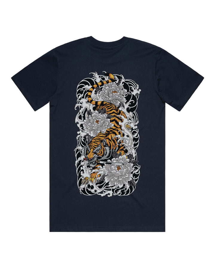 Navy graphic t-shirt with large descending Japanese tiger back print